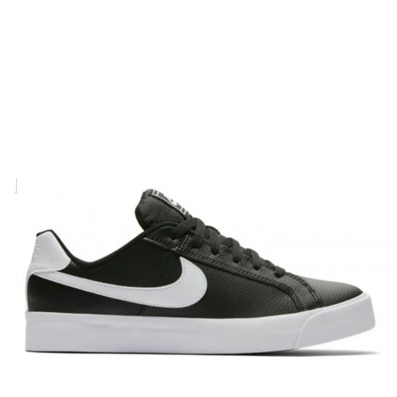 Tenis preto nike feminino hot sale casual