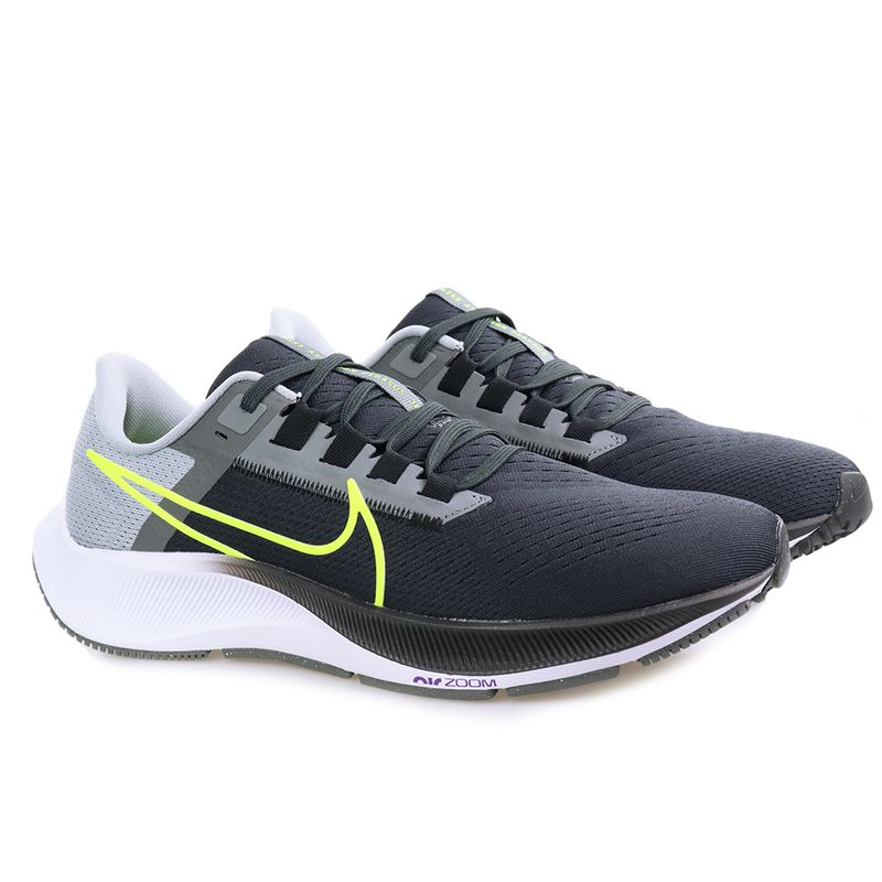 NIKE_CW7356-005_CZES_3