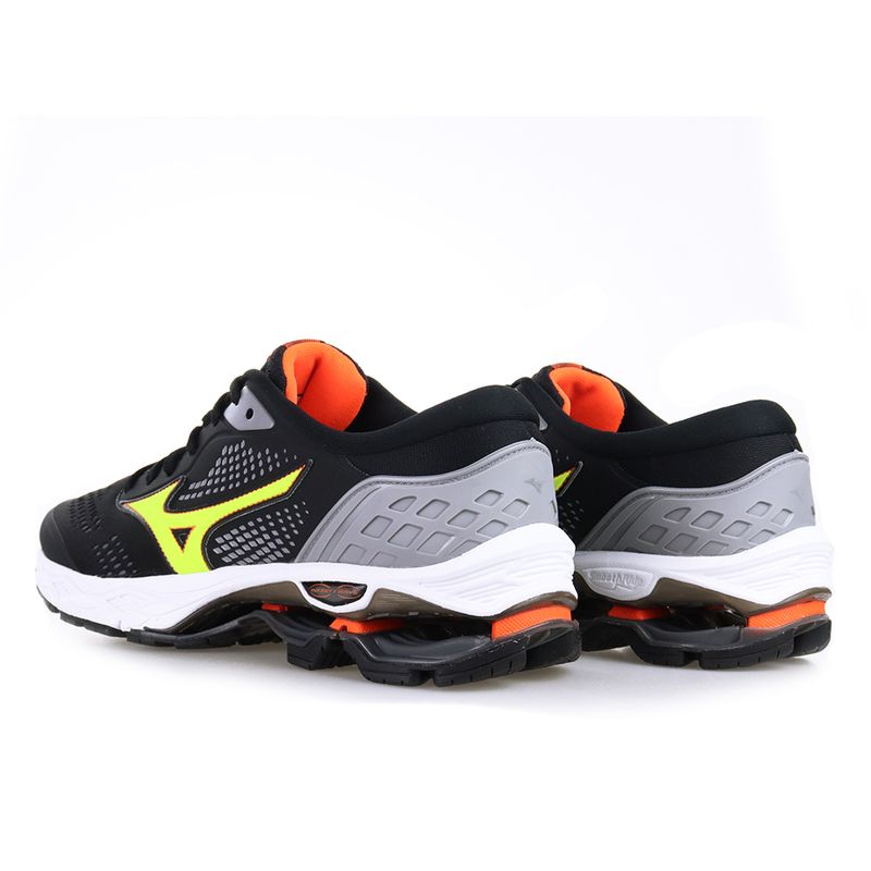 MIZUNO_INVICTUS_4145509-0006_PTCZ_4