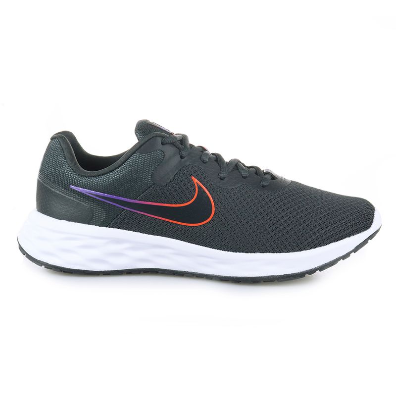 Tênis Nike Revolution 5 Unissex - Preto e Branco