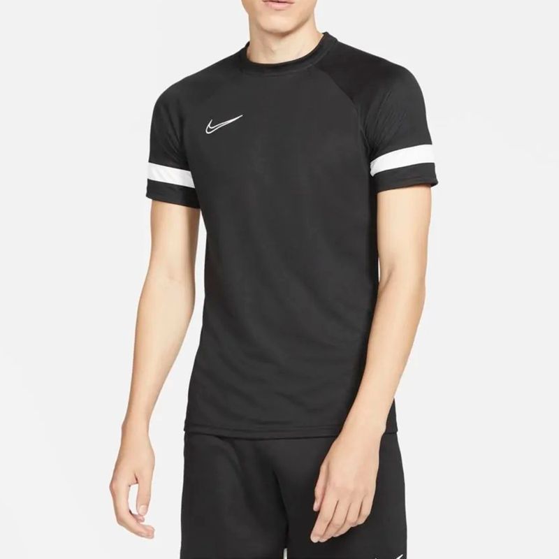 NIKE_CW6101-010_PTBR_1