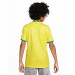NIKE_N0824-740_2