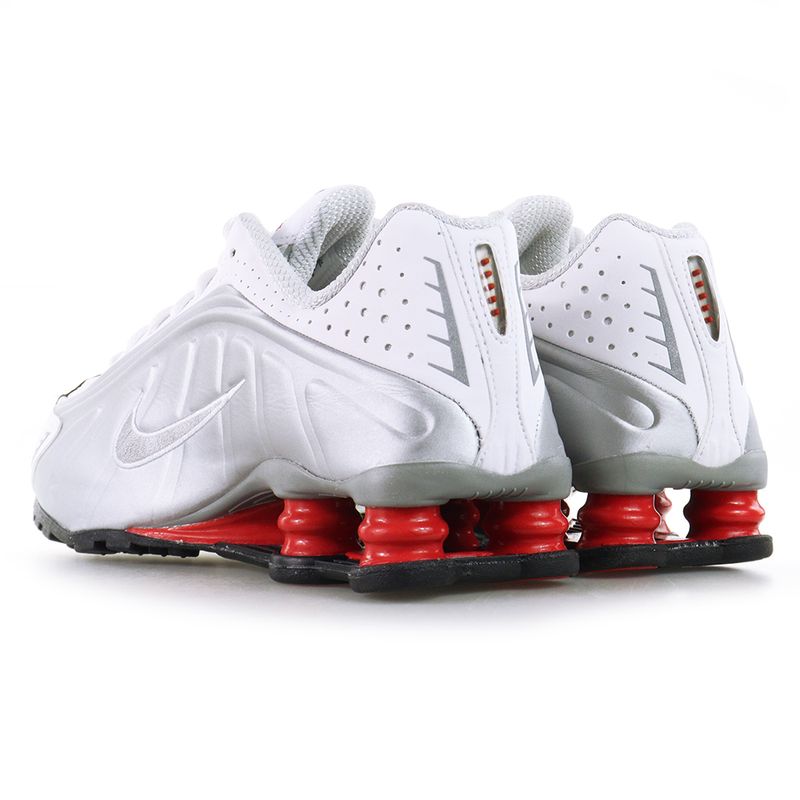 Nike store shox runners