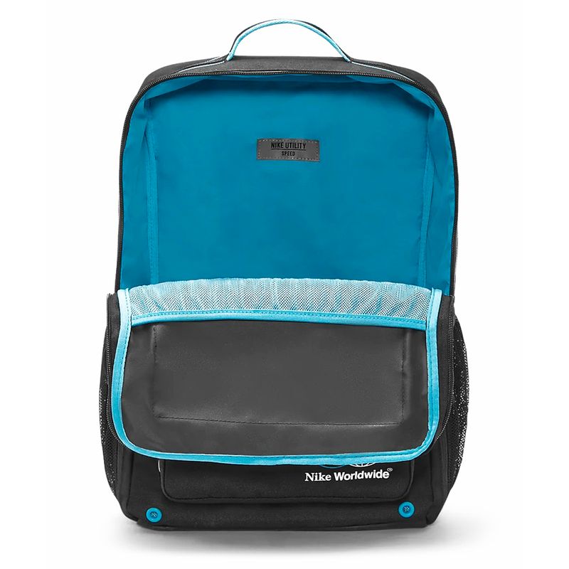 NIKE_DR6108-010_PTAZ_4
