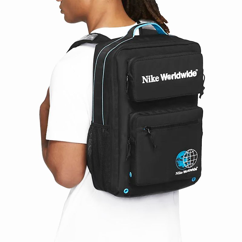 NIKE_DR6108-010_PTAZ_5