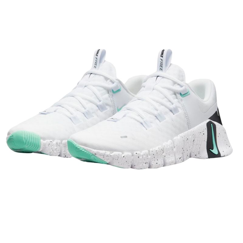 NIKE_DV3950-101_BRAN_2