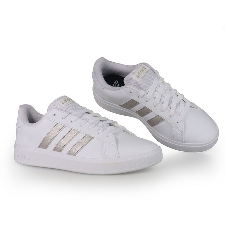 ADIDAS---iv1967---branco--5-