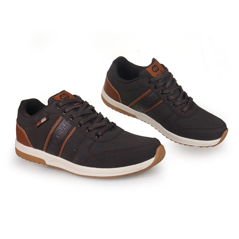Ollie---Zara2-Ad---CF--5-